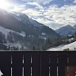 Mountain River Luxury Apartment